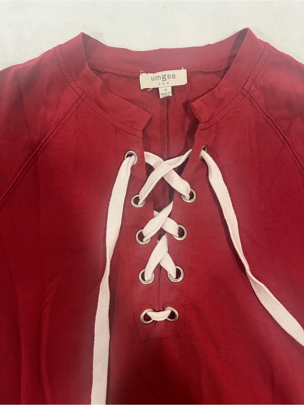 Umgee Burgundy Lace Up Front Short Sleeve Dress with Pockets - Size Small - Picture 2 of 7